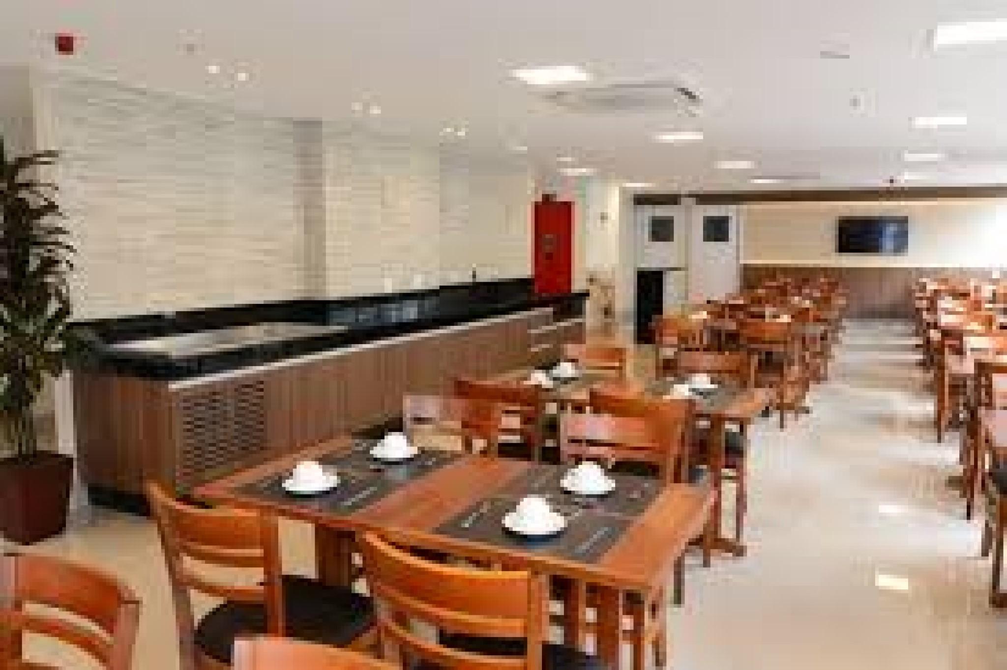 Tulip Inn Vila Velha Exterior photo